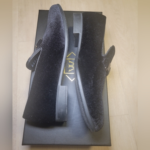 La Milano Men\'s Black Velvet Loafer Size 7 main image 6